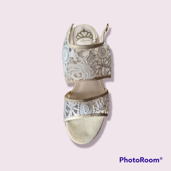 Fergalicious white lace wedge shoes - Picture 3 of 3